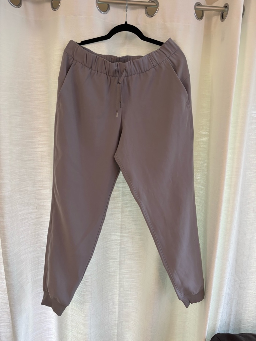 Lululemon on the fly pants with pockets in grey size 10 - Picture 7 of 11